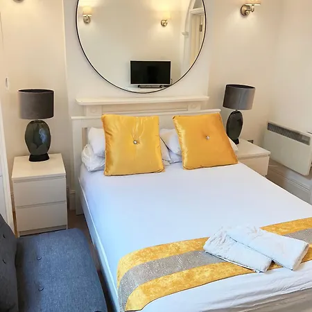 Hyde Park Luxe Suite London Exterior photo