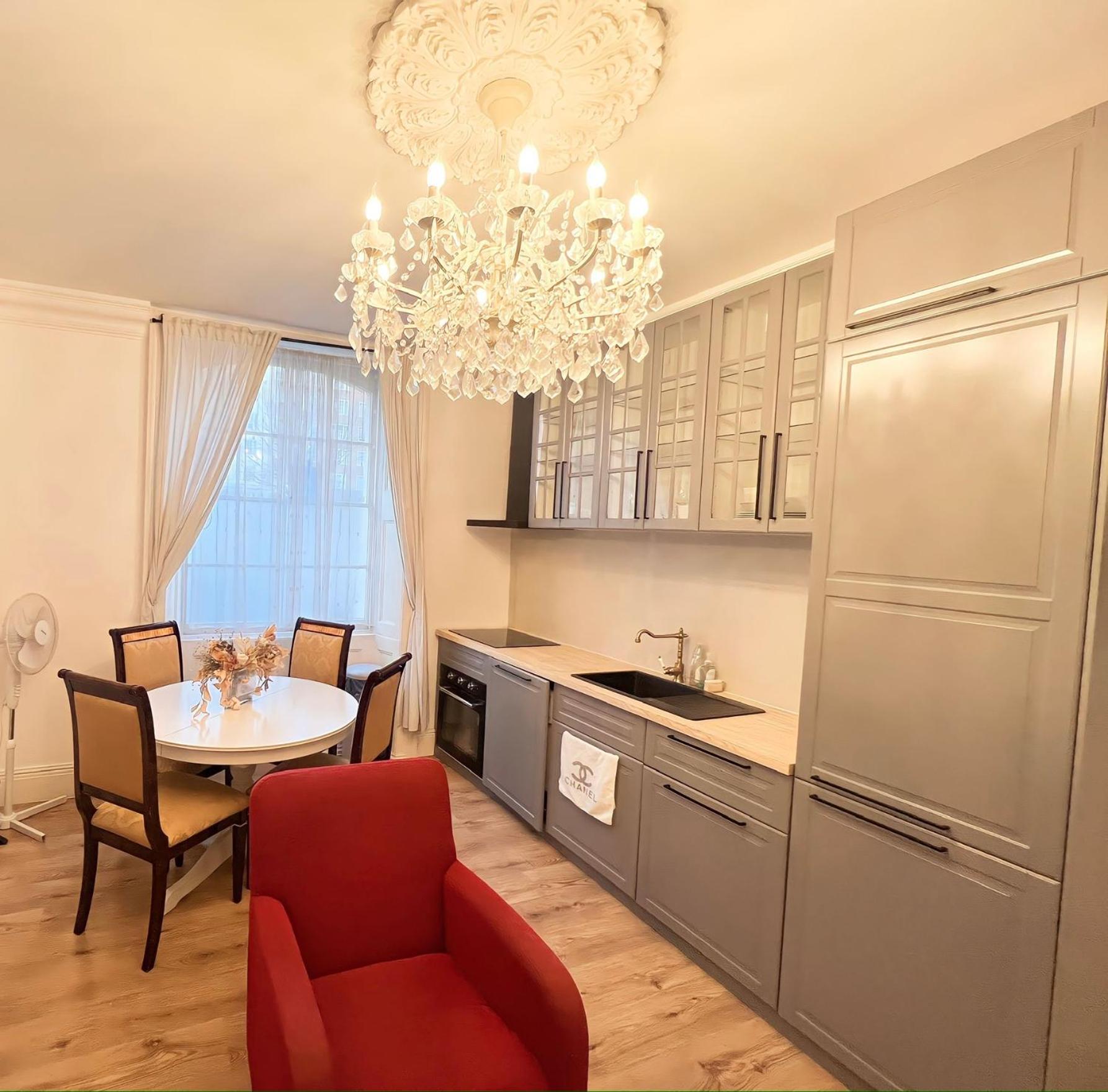 Hyde Park Luxe Appartement *